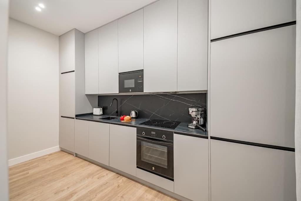 Centro XIII Calle De La Paz 2Br 2Bh Madrid Exteriör bild